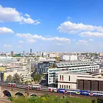 Porte De Versailles Et Parc Des Princes * Issy-les-Moulineaux