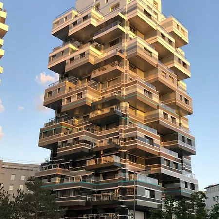 Porte De Versailles Et Parc Des Princes * Issy-les-Moulineaux